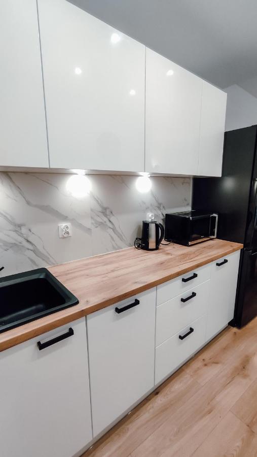 Zlote Apartamenty 36 Legnica Exteriör bild
