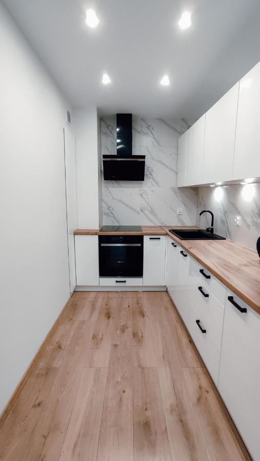 Zlote Apartamenty 36 Legnica Exteriör bild