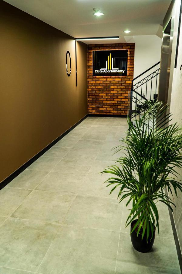 Zlote Apartamenty 36 Legnica Exteriör bild