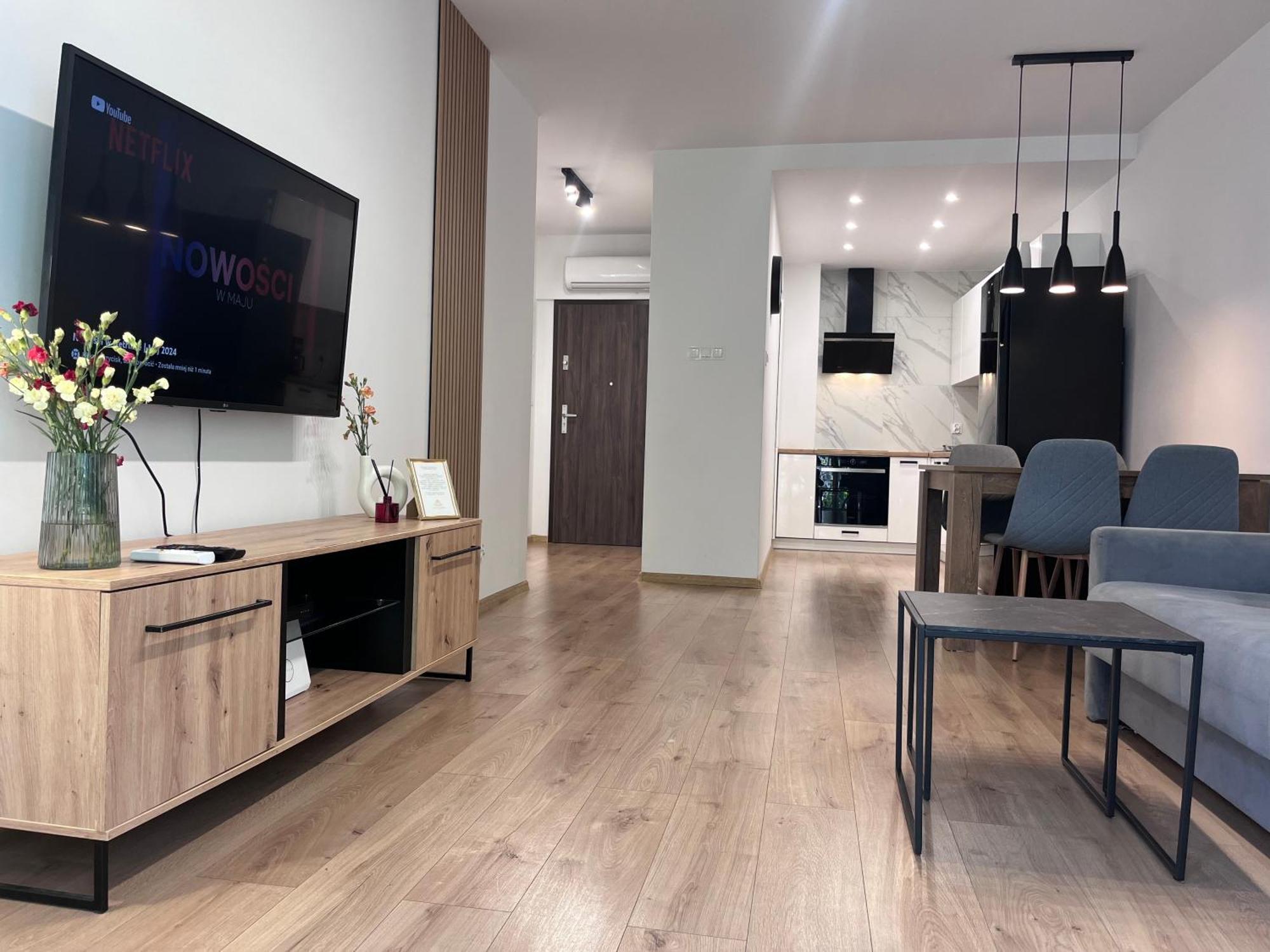 Zlote Apartamenty 36 Legnica Exteriör bild